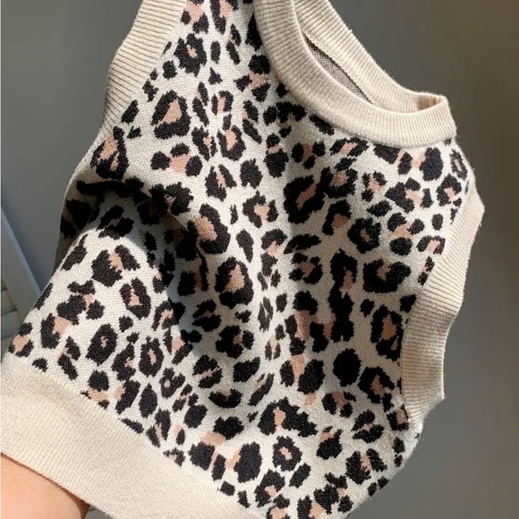Leopard Print Knit Vest - Picture 2 of 2